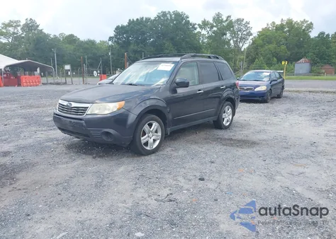 2010 Subaru Forester 2.5X Premium z USA, uszkodzony, nr VIN JF2SH6CC9AH706754